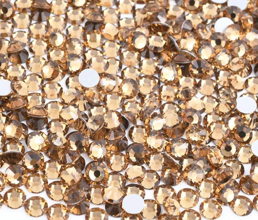 Lt Smoked Topaz Rhinestones